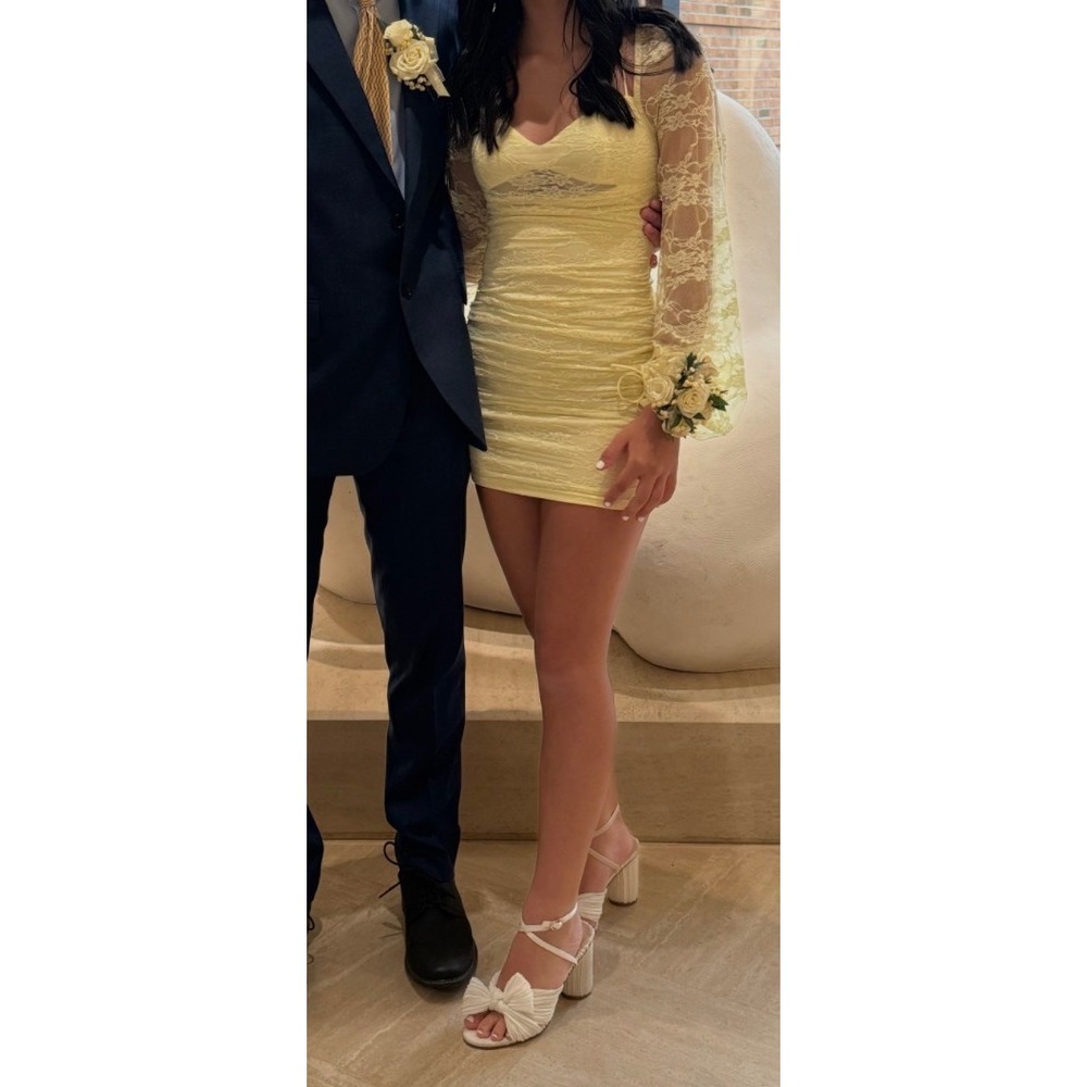 Lucy In The Sky Yellow Lace Ruched Mini Dress Sheer Bell Sleeve Sweetheart Small